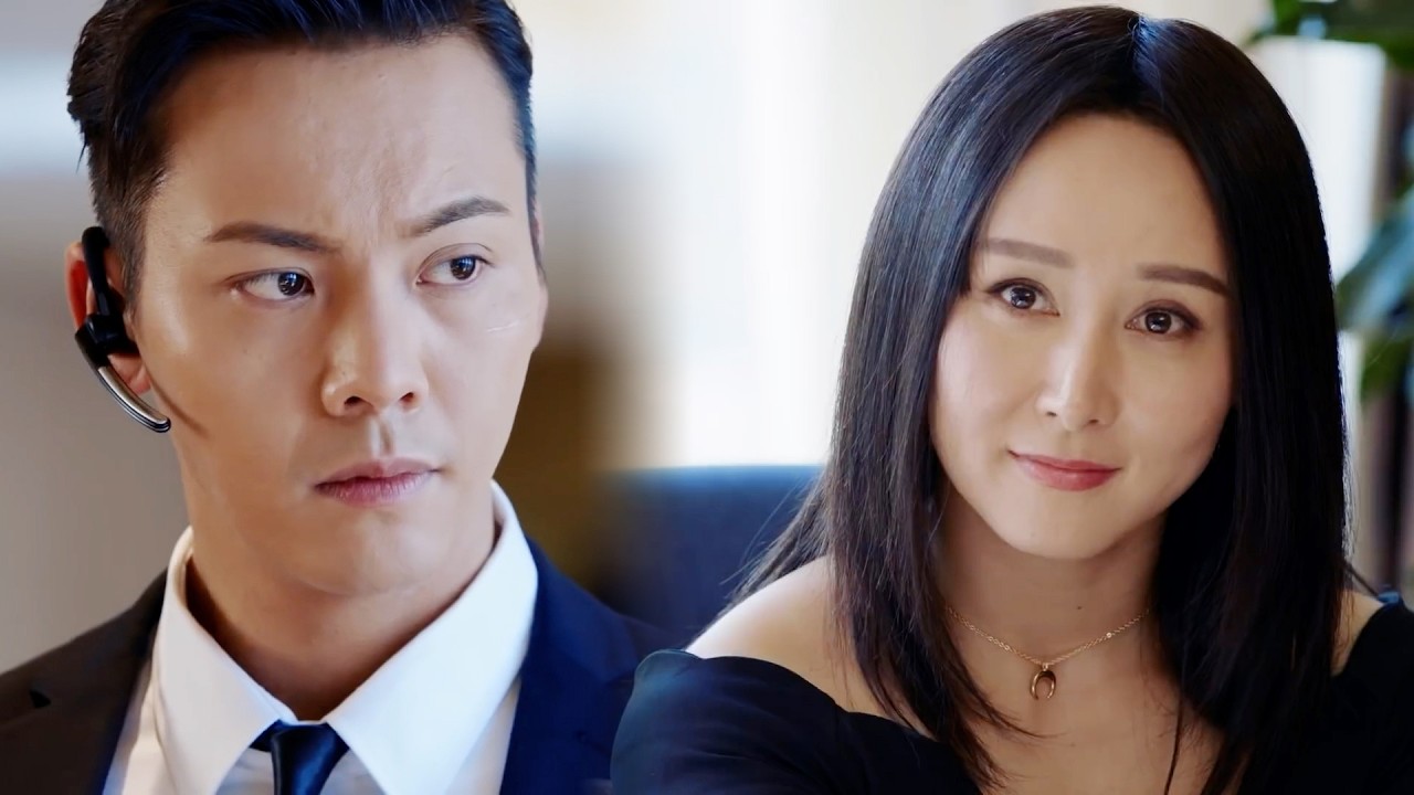 帅哥救了被小混混骚扰的女总裁，没想到她瞬间对他一见钟情！💖 中国电视剧 Chinesedrama Dramas