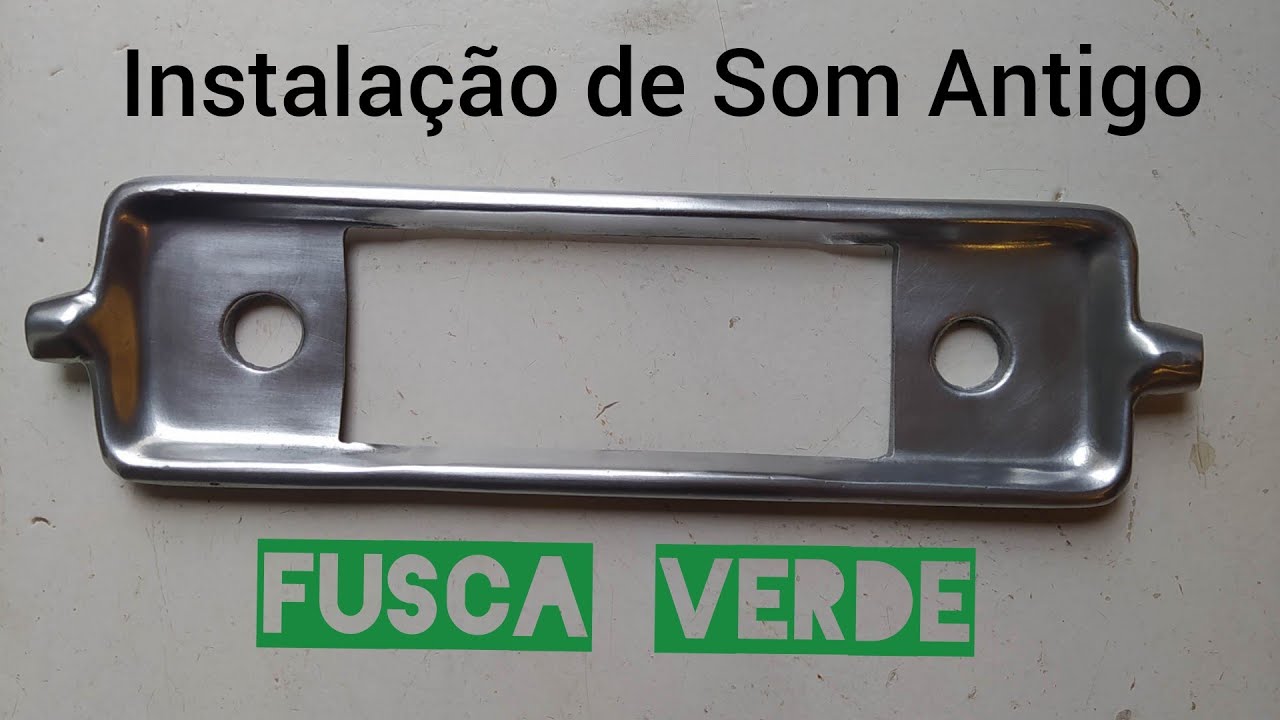 Instalação do rádio antigo Bosch no Fusca Verde / 