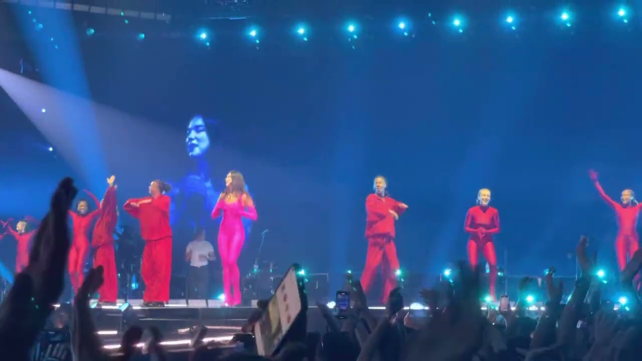 Dua Lipa - Be The One - Braga|Portugal 🇵🇹