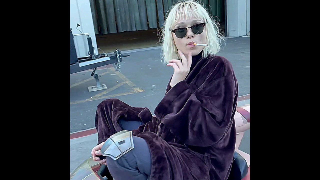 *starts barking uncontrollably* | #IvannaSakhno #ShinHati