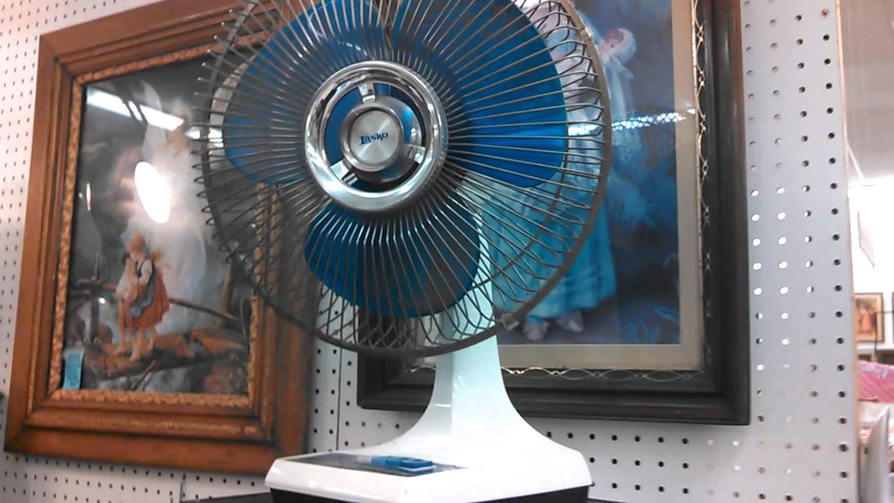 Video Tour of an Antique Store including Vintage Ceiling Fans, Antique Desk Fans & Lighting