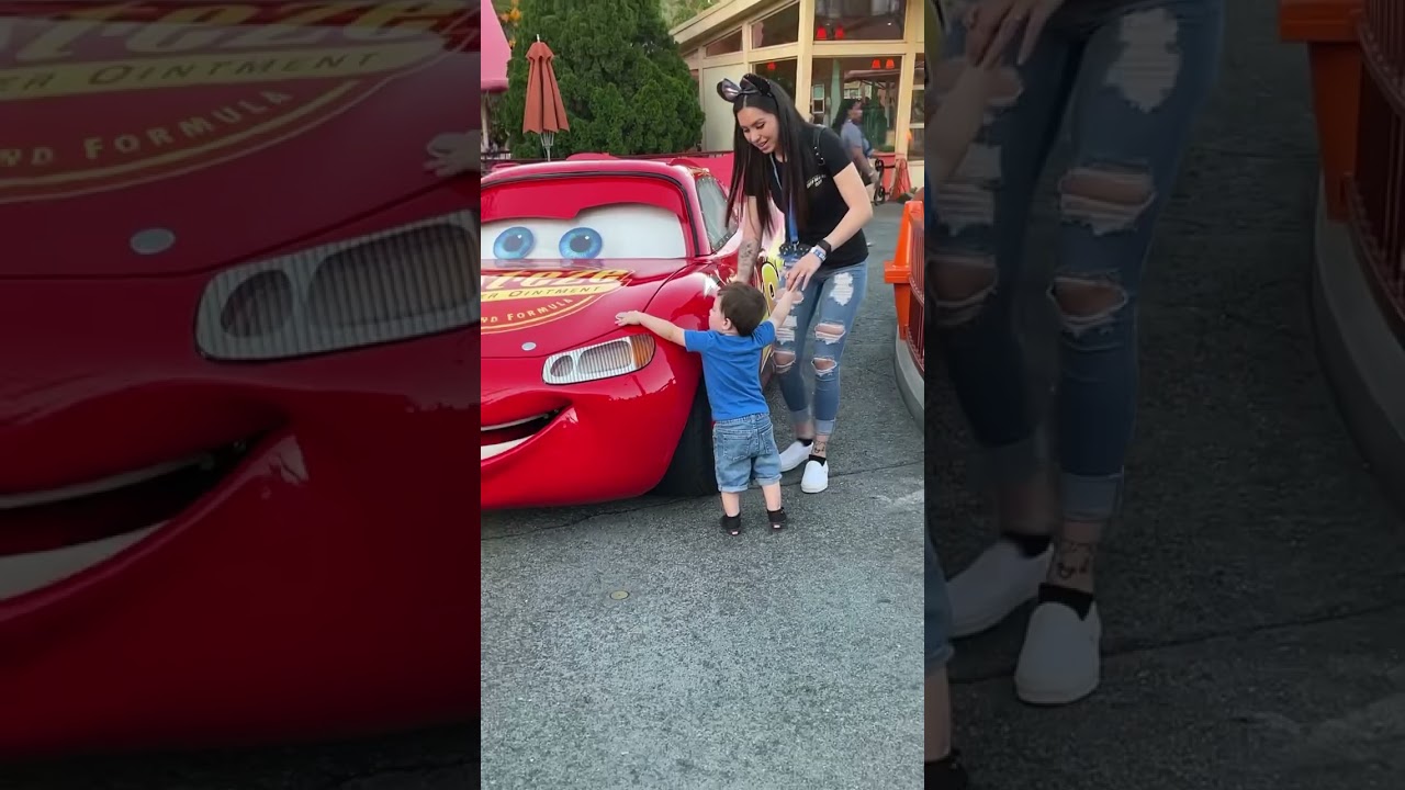His reaction to meeting lightning McQueen for the first time 🥹💙