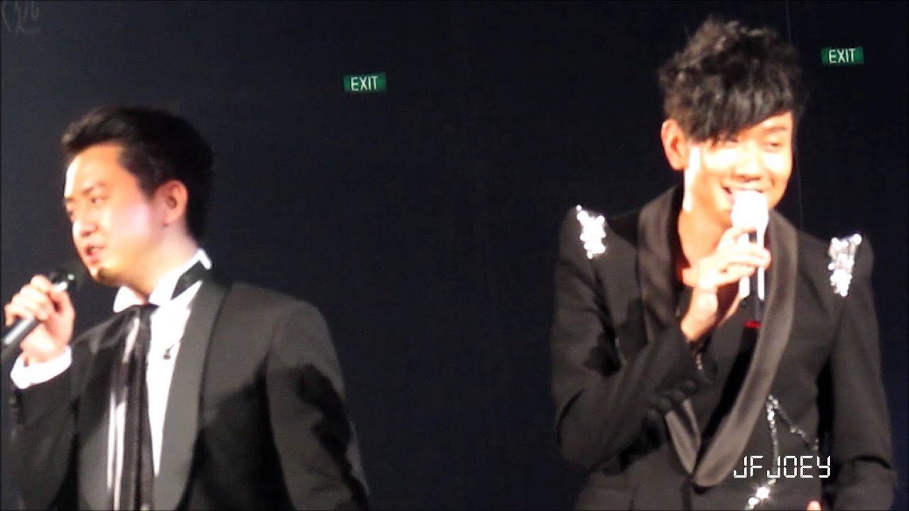 [131109] JJ 林俊杰 Timeline Singapore - 飞机 ft. Eugene Lin