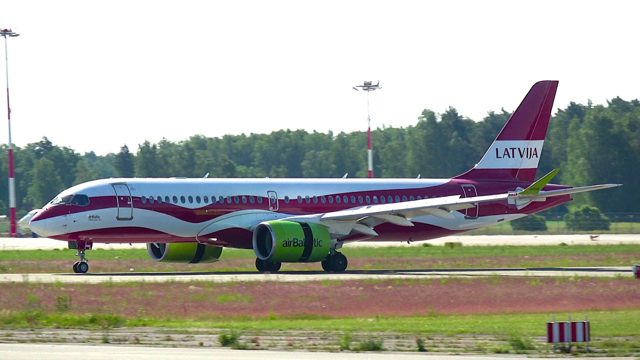 4K | 17 ASTONISHING LANDINGS & TAKEOFFS at 🇱🇻 Riga International Airport (RIX/EVRA)