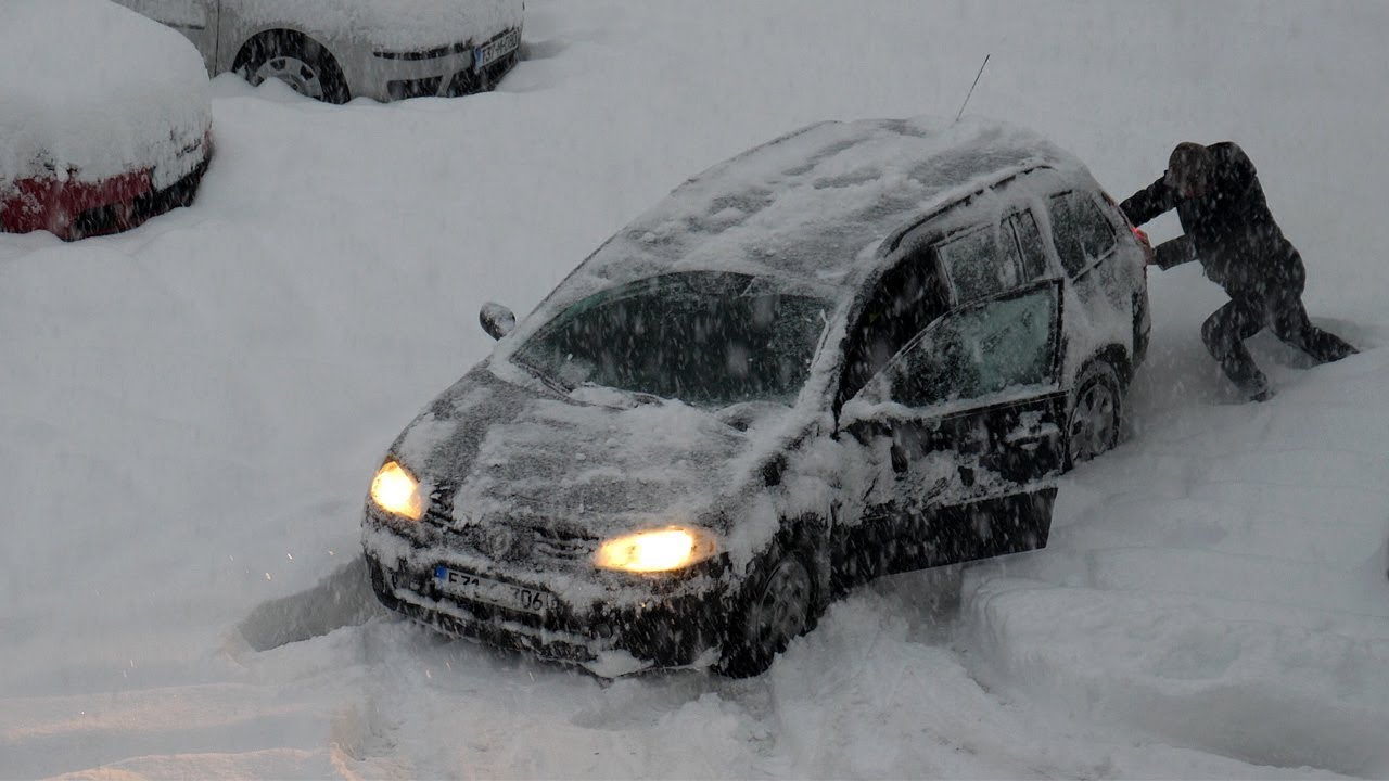 Snijeg u Bosni napadao pola metra - 15.12.2018.