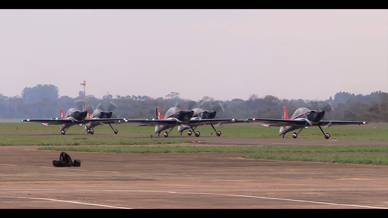 Espetacular apresentação dos Halcones do Chile na AFA 2022 - Pirassununga