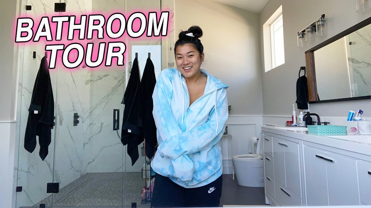 MY BATHROOM TOUR!! + fruit picking with us!!