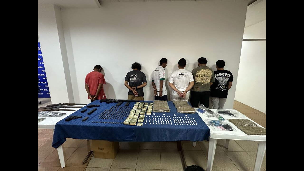 INTERVENSIÓN MASIVA EN LA CASAS COLECTIVAS DE GUAYAQUIL DEJAN UN SALDO DE 7 PERSONAS DETENIDAS