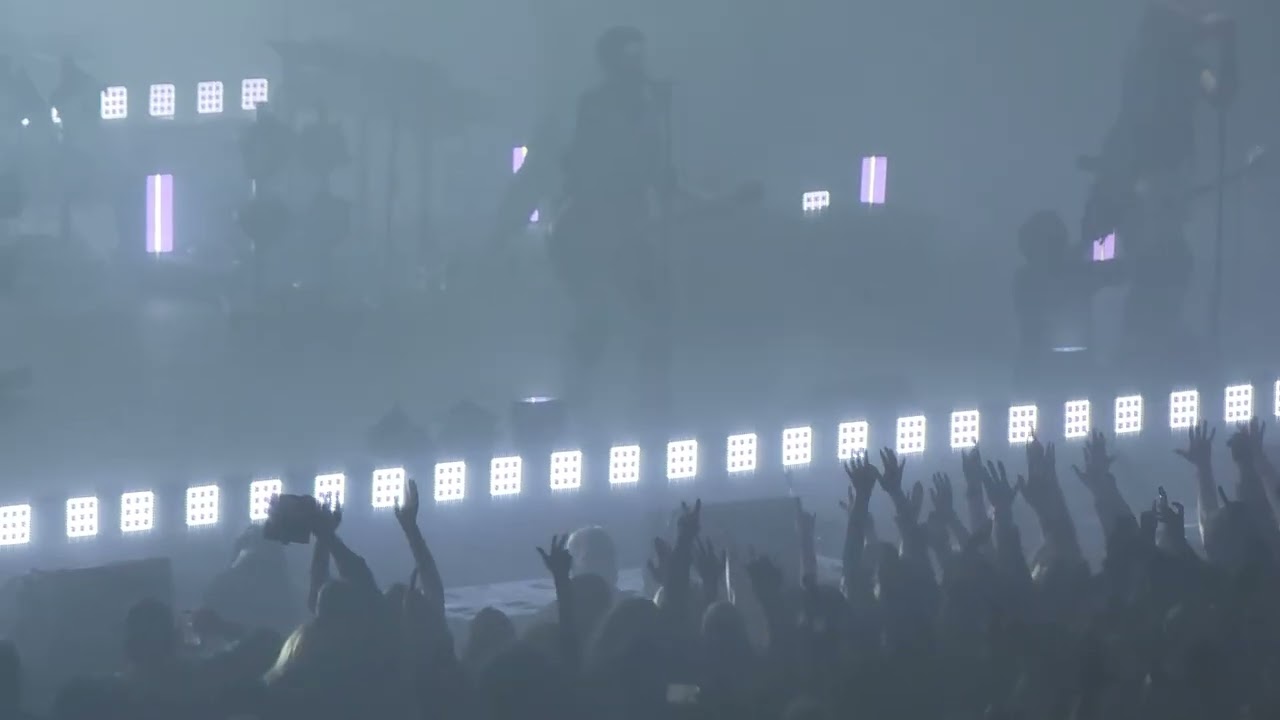 Head Like a Hole - Nine Inch Nails at Prudential Center, Newark, NJ - 2-14-26