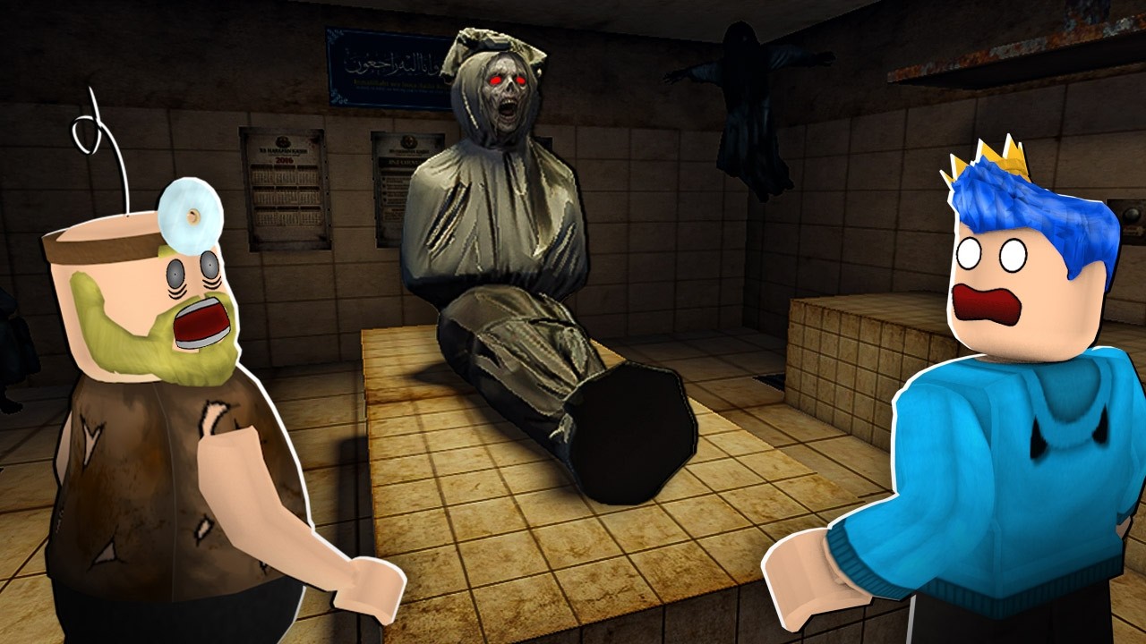 AKU DAN PAK UNAT 24 JAM KERJA DI KAMAR MAYAT! ADA PENAMPAKAN POCONG TIBA-TIBA BANGUN DI ROBLOX!!