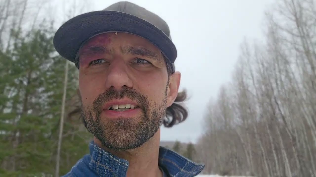 Ep 34-Collecting Straw Bale Greenhouse Materials & firewood. Making freezer cleanout fermented soda.