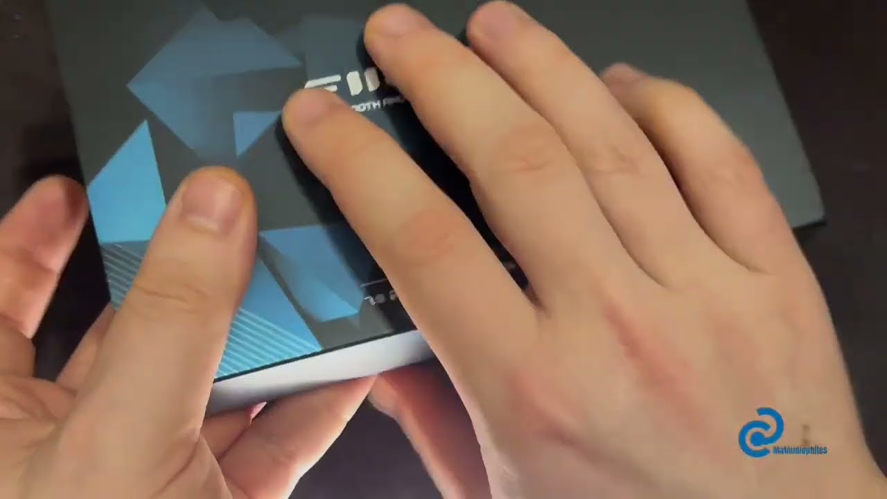 FiiO BTR17 unboxing by MatAudiophiles