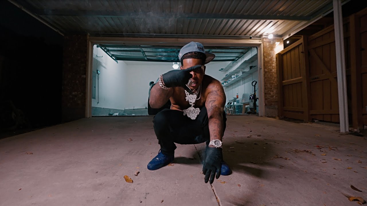 Finesse2Tymes - Lil Debo [Official Music Video]