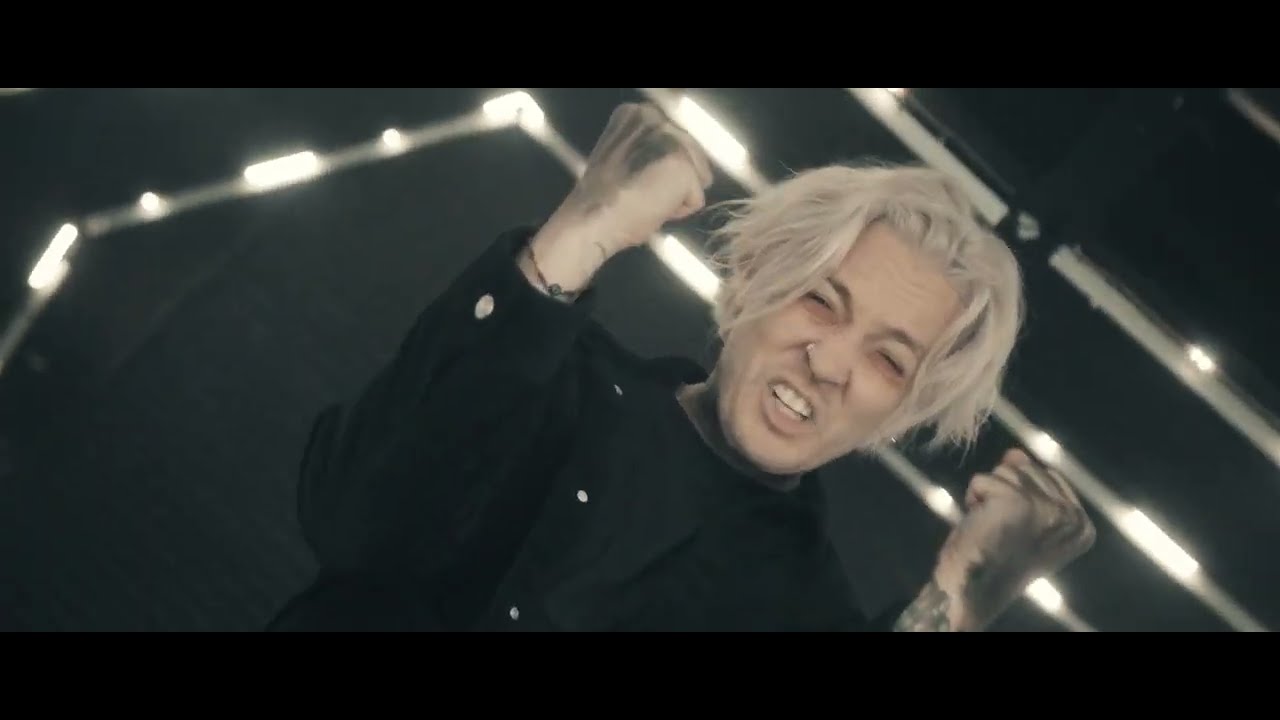 2 Shadows & The Word Alive - "Keep Breathing" (Official Video)