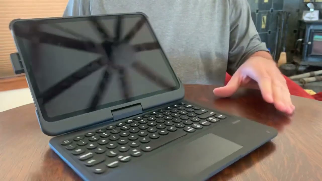 IPad Rotatable Smart Keyboard Case Review
