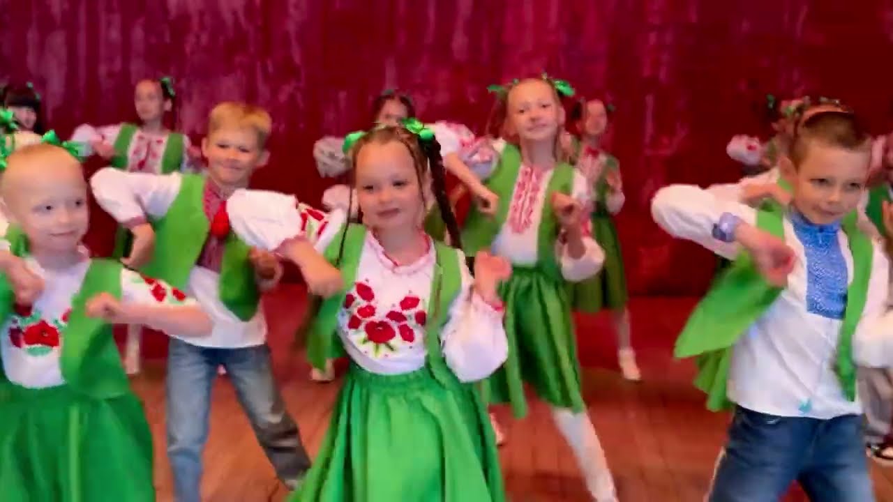 Танцювальний колектив «Бебі-бум» - Парубки зеленоокі