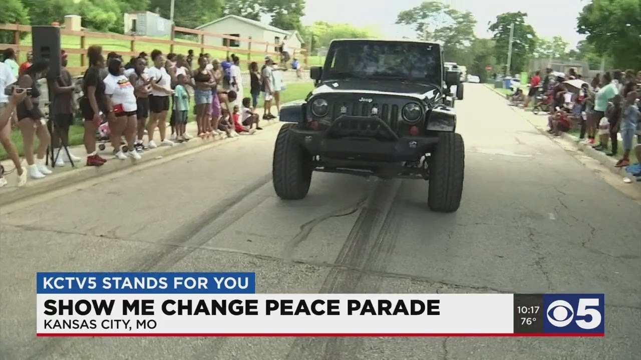 Kansas City families gather in city's East Side for second annual peace parade