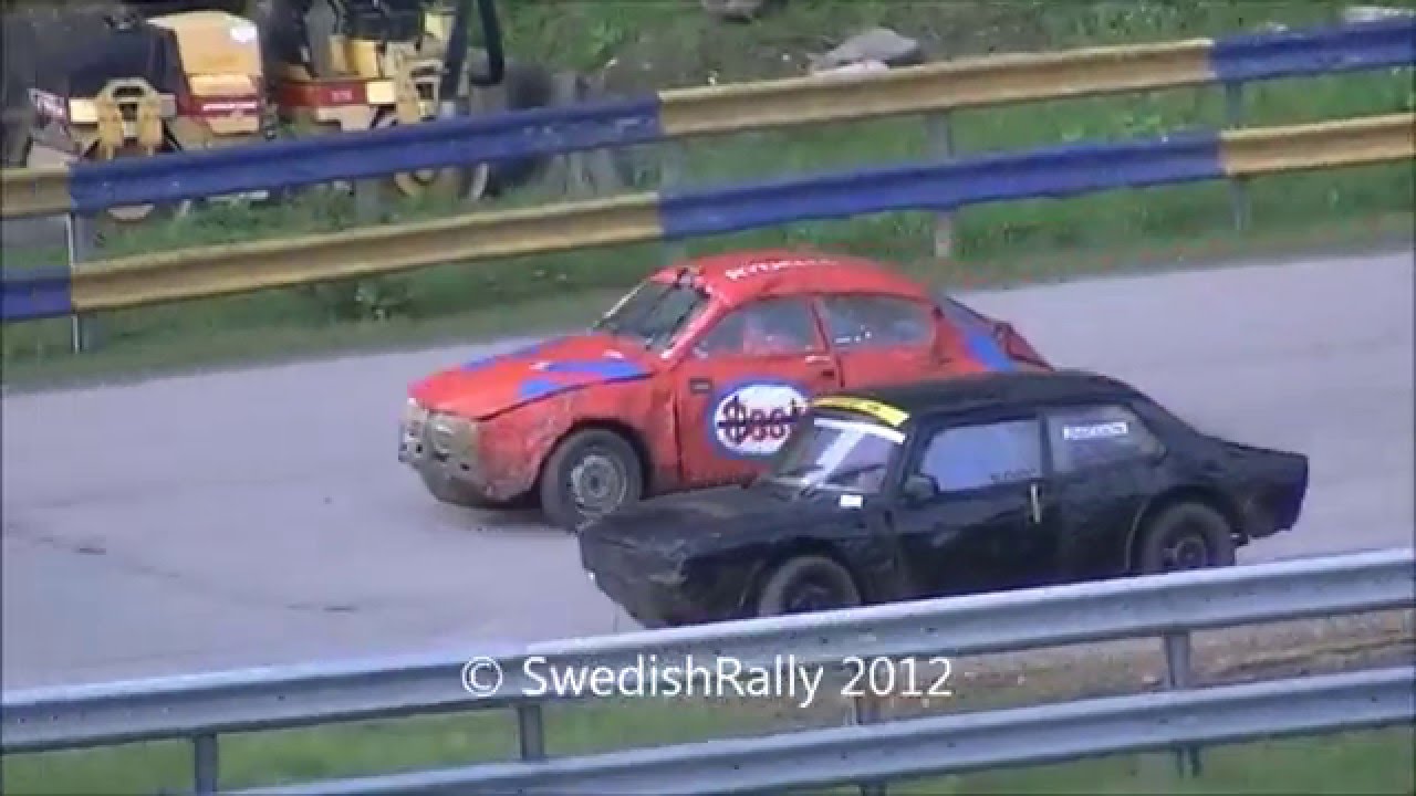 Mike Brewer tries Stock Car Racing!