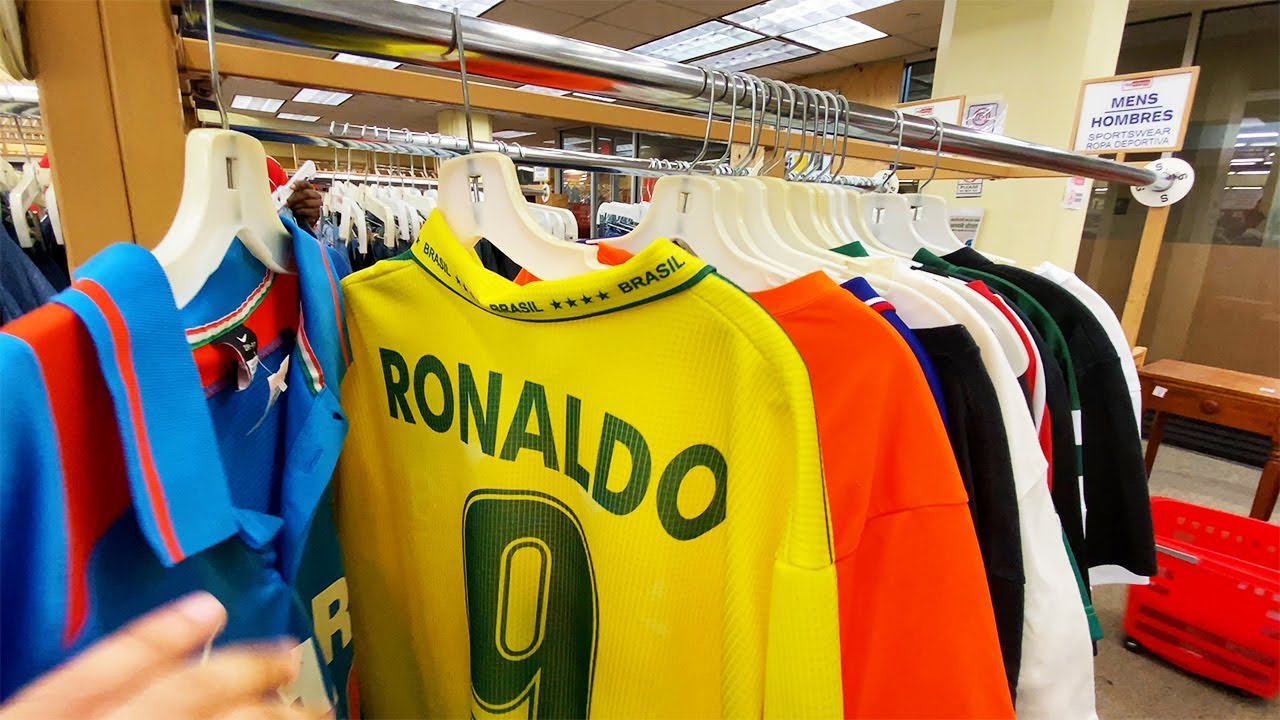 Fui em um Brechó nos Estados Unidos | Roupas e Itens Usados a Preços de Banana [THRIFT SHOP]