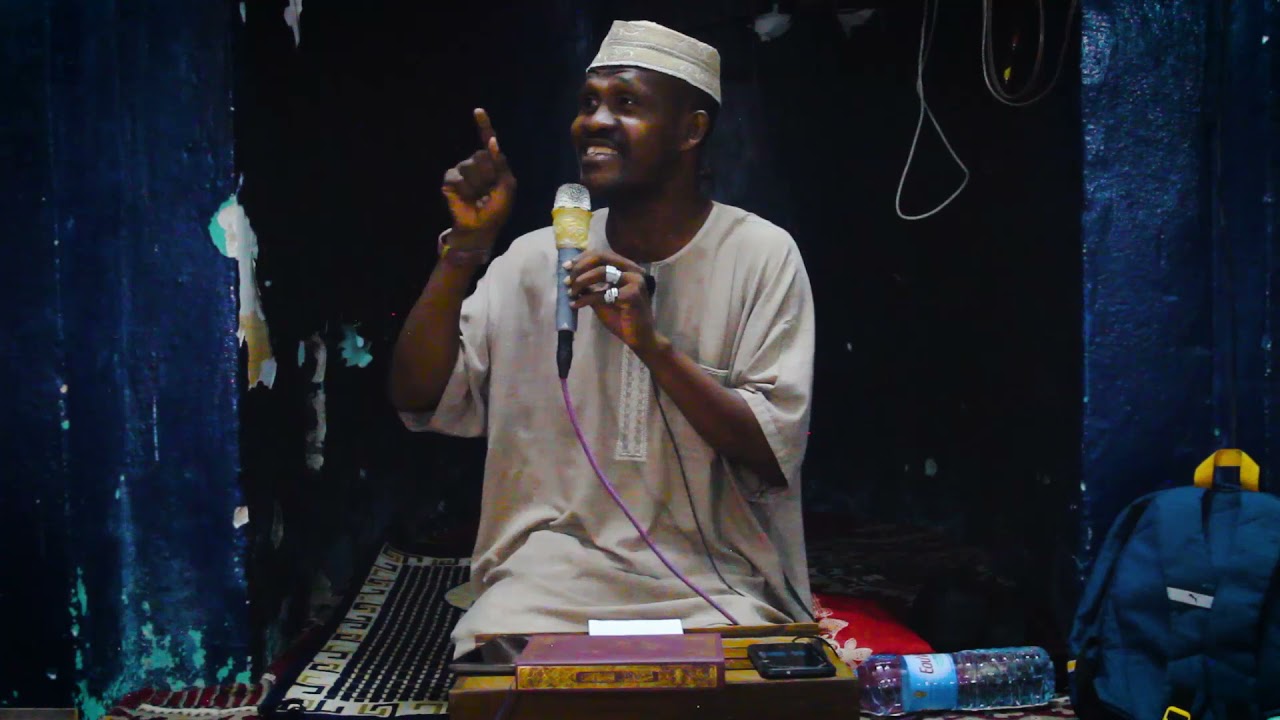 Titre _ Misy. Asa. Telo tsy Mifitra. @ Vato Fandajana Satria Tompo Allah irery ihany no Mahay ny Fan