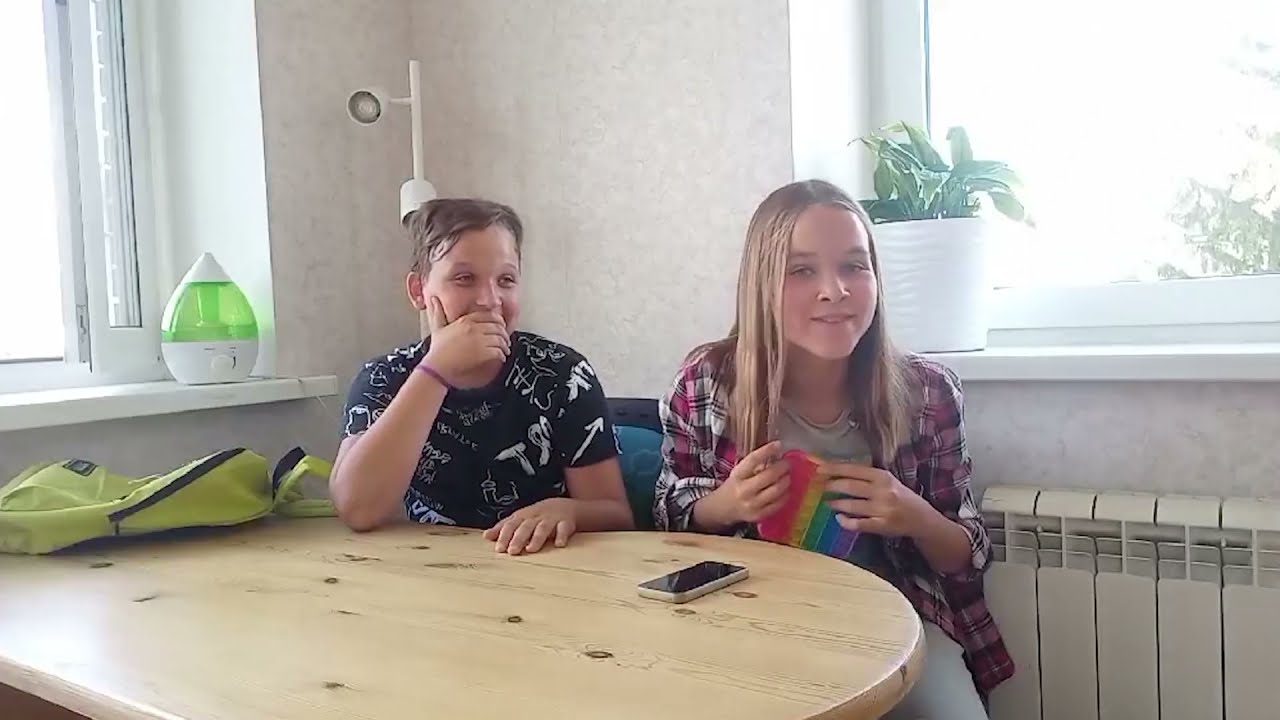 Schoolshow/Сезон 1, Серия 1/