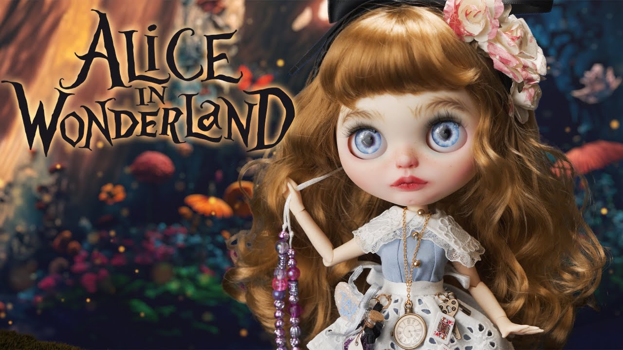 ALICE IN WONDERLAND | OOAK | BLYTHE | Custom Doll | Face Carving