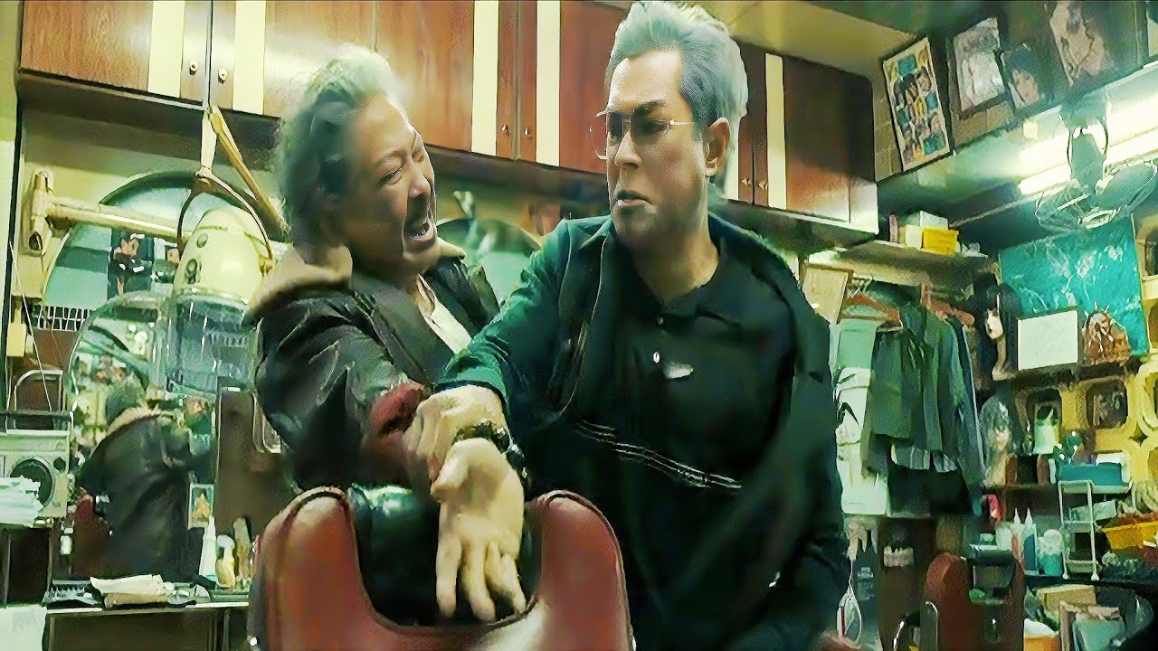 Sammo Hung Messes with an Old Barber&mdash;Gets the Beating of His Life