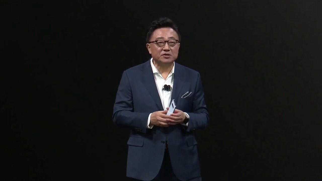 D.J Koh Announce Samsung Galax' S10 Moment