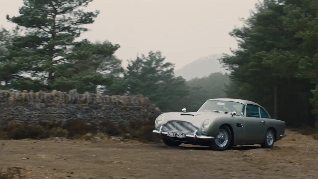 SKYFALL | Bond & M Arrive At Skyfall
