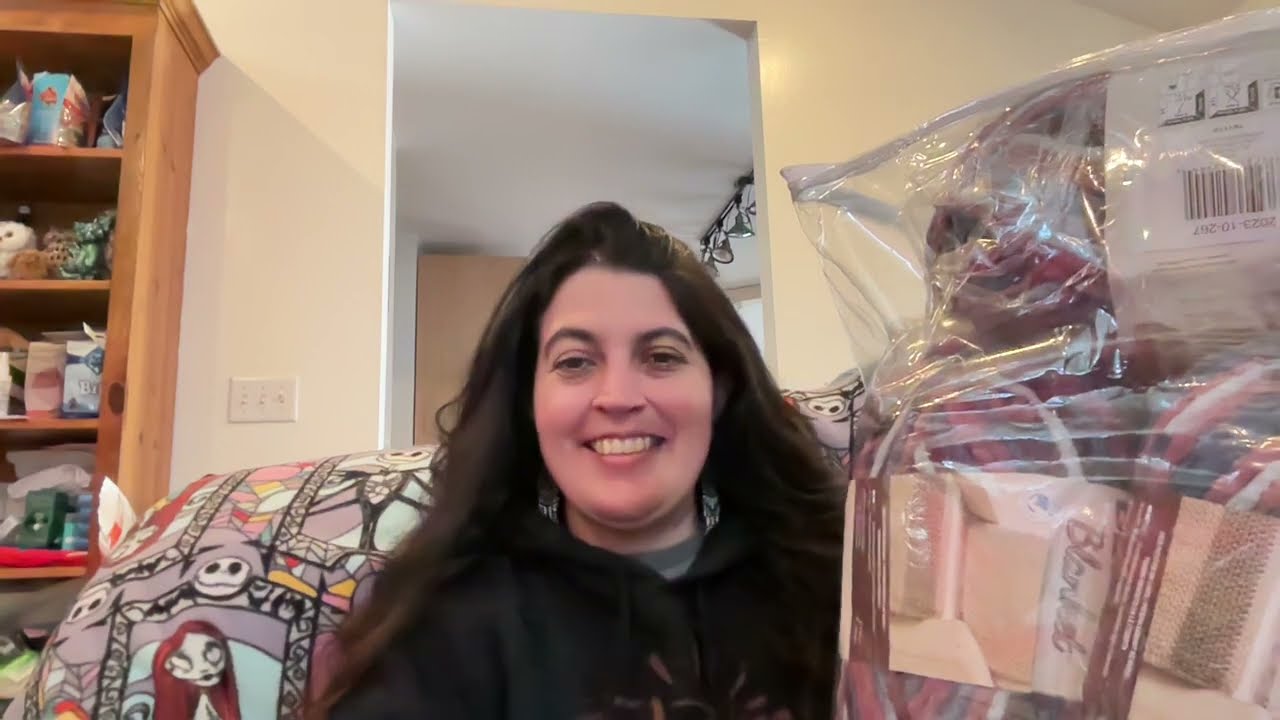 SPOILER!!  Mary Maxim Quarterly Afghan Kit 4th Quarter 2024 Unboxing #marymaxim