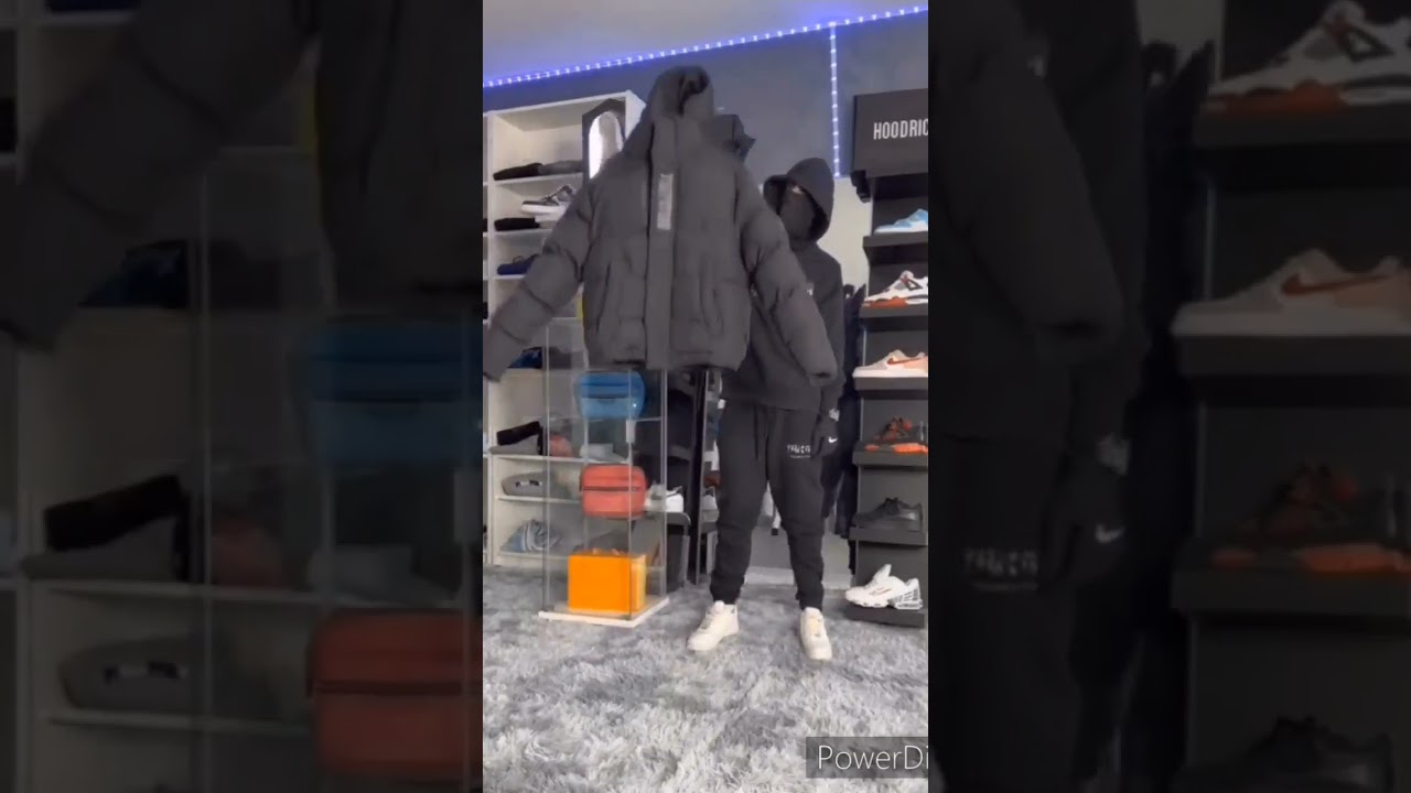 This Trapstar jacket 🔛🔝 #dripdrip #music #trapstar #travisscott #sickomode