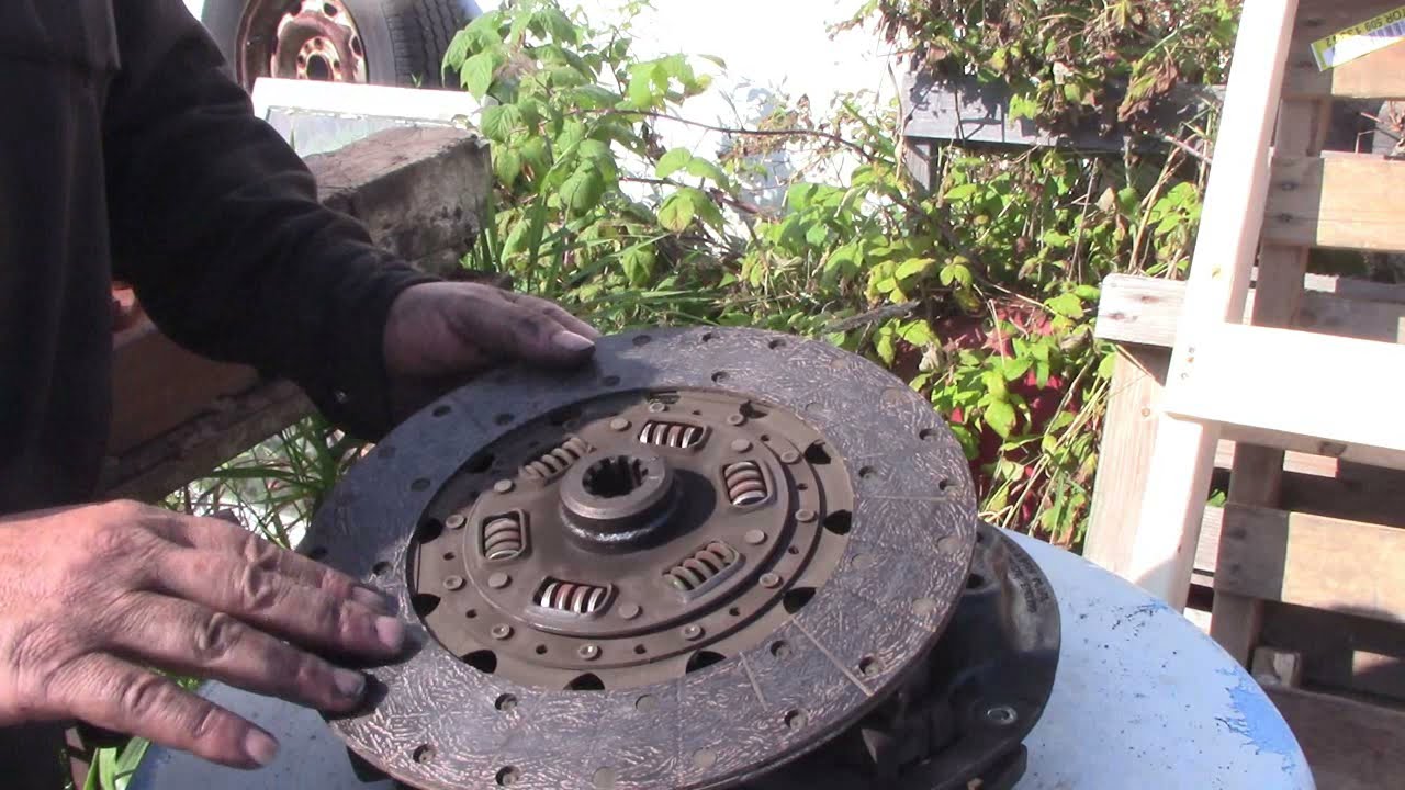 Ford 2000 Clutch change