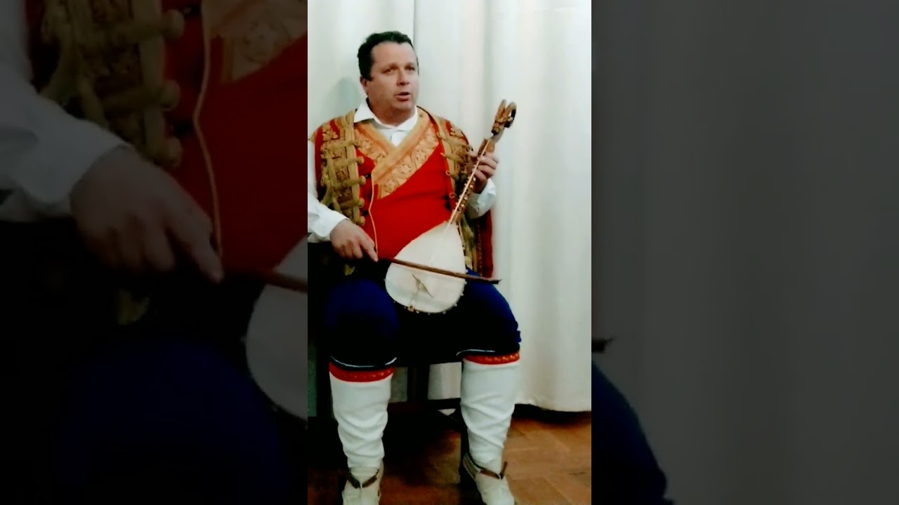 Bajo Adzic &mdash; Njego&scaron;eva pjesma iz 