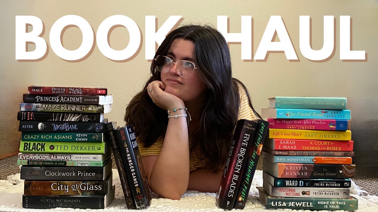 massive thrifted book haul || bria isabel