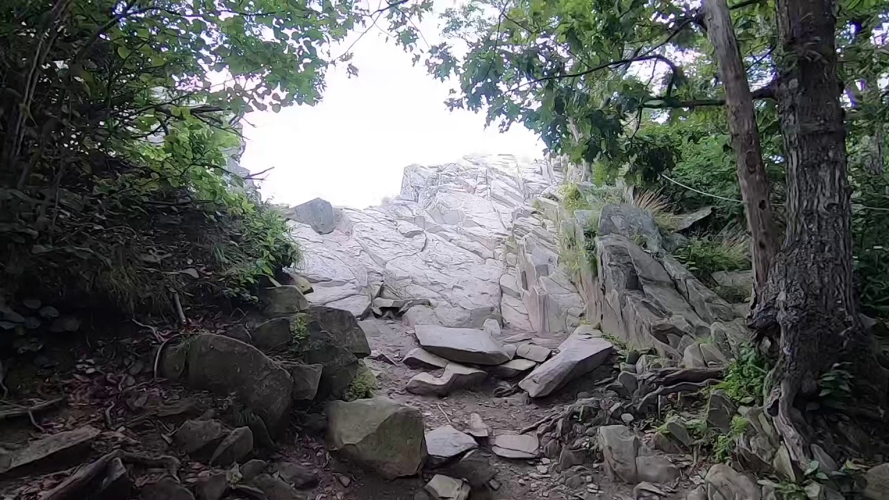 Humpback Rocks