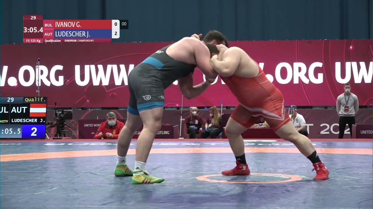 Qual. FS - 125 kg: G. IVANOV (BUL) v. J. LUDESCHER (AUT)