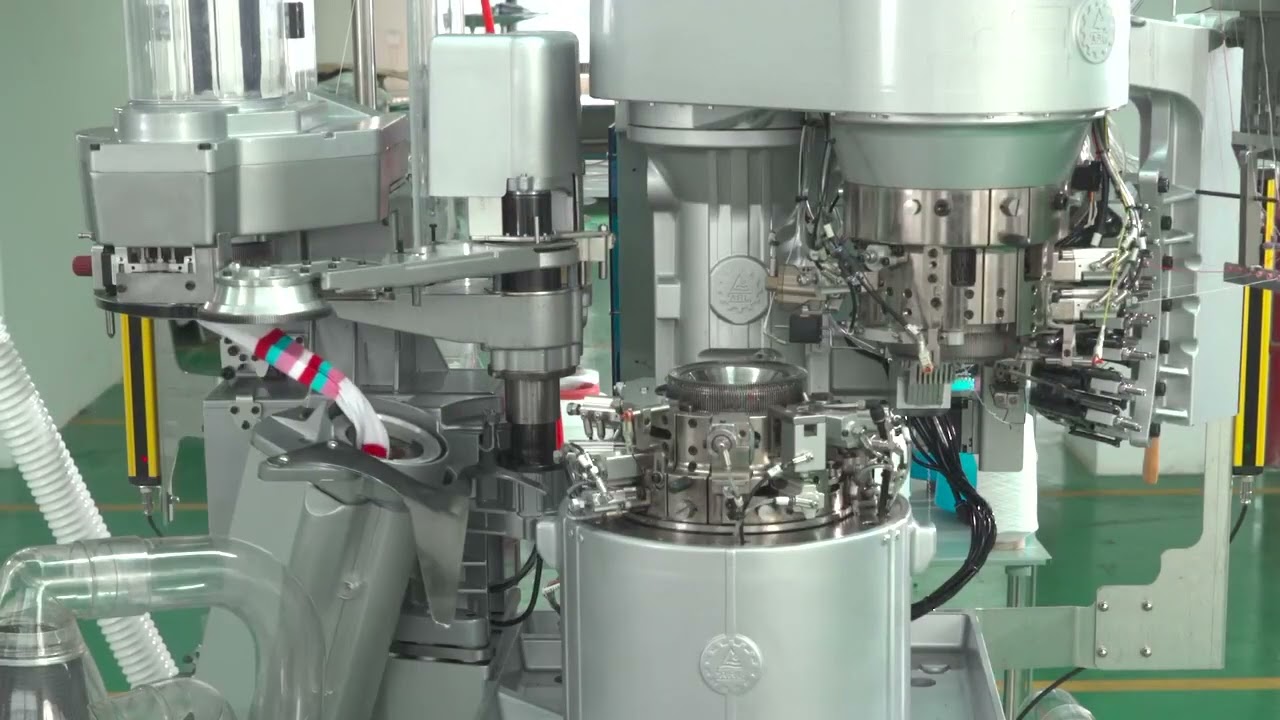 New double cylinder socks machine