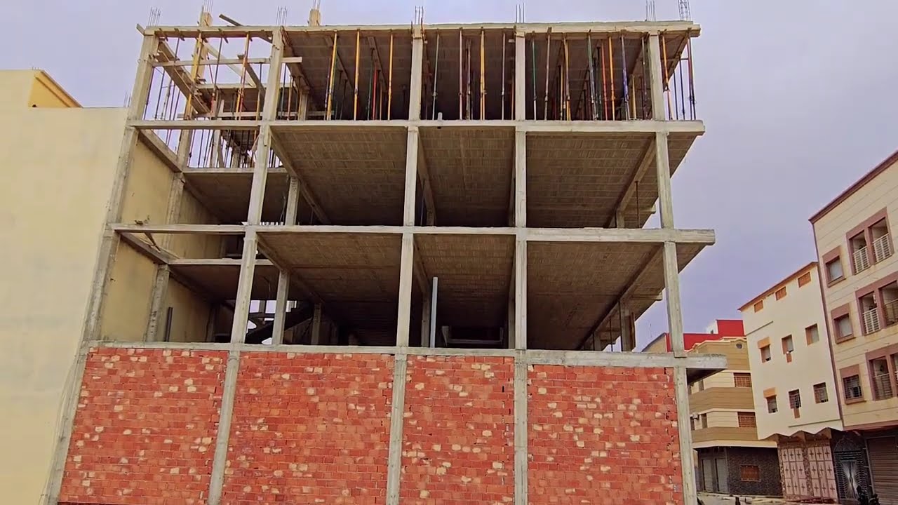 شقق راقية للبيع بحي الهناء قرب دار الثقافة بالدريوش