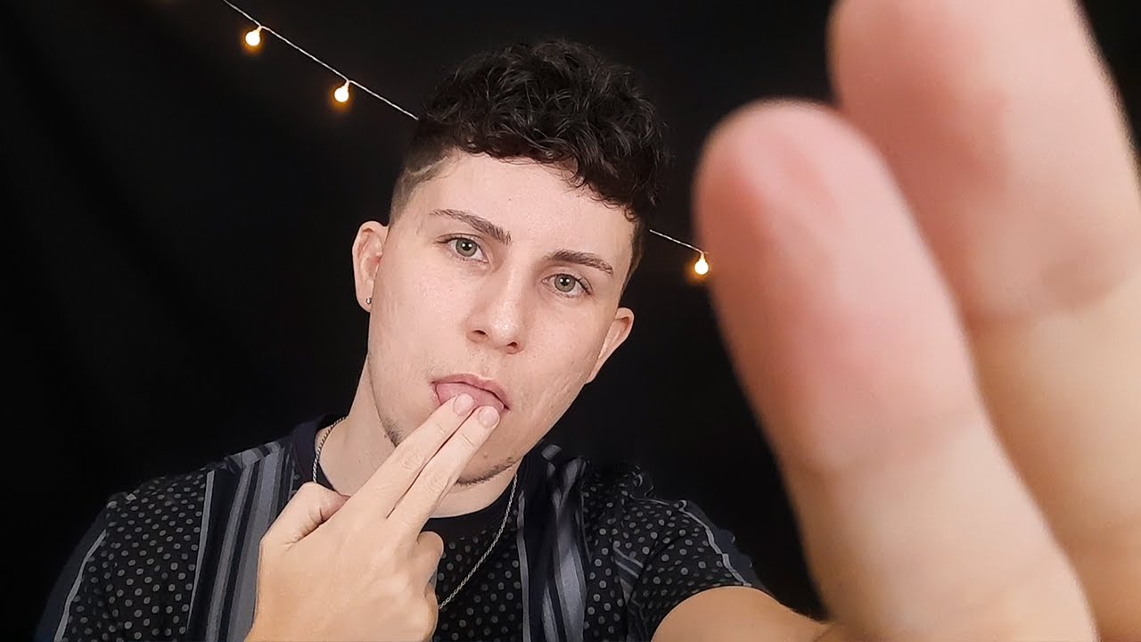 ASMR: SPIT PAINTING YOUR FACE 💦👅 Muitos sons de boca