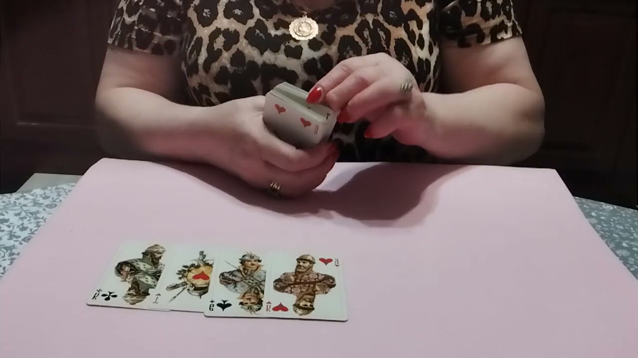 КОГО ЛЮБИТ С КЕМ ХОЧЕТ ОСТАТЬСЯ В БУДУЩЕМ ❓❓❓