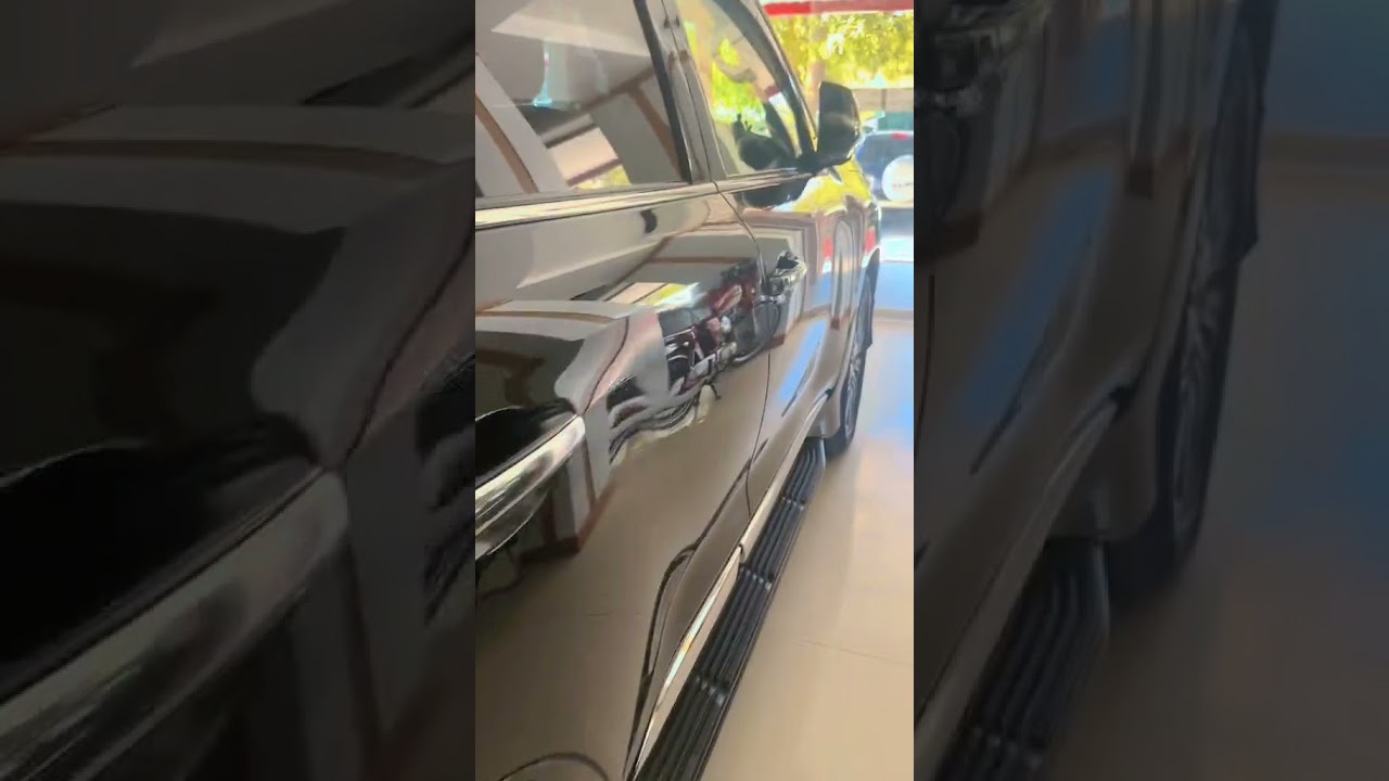 Programming an additional copy of the Lexus LX570 car key