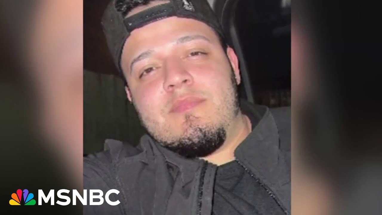 Kilmar Abrego Garcia charged with two federal counts