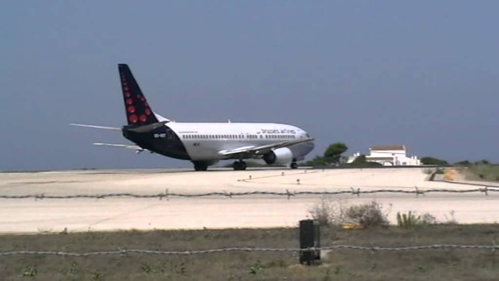 Plane Spotting at Menorca Airport