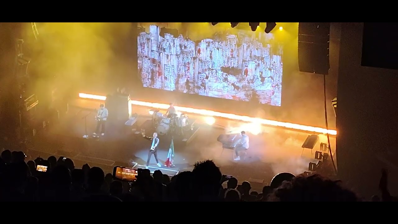 Keane - My Shadow, We Might As Well Be Strangers, Bedshaped (Teatro Metropolitan, 4/11/2025)