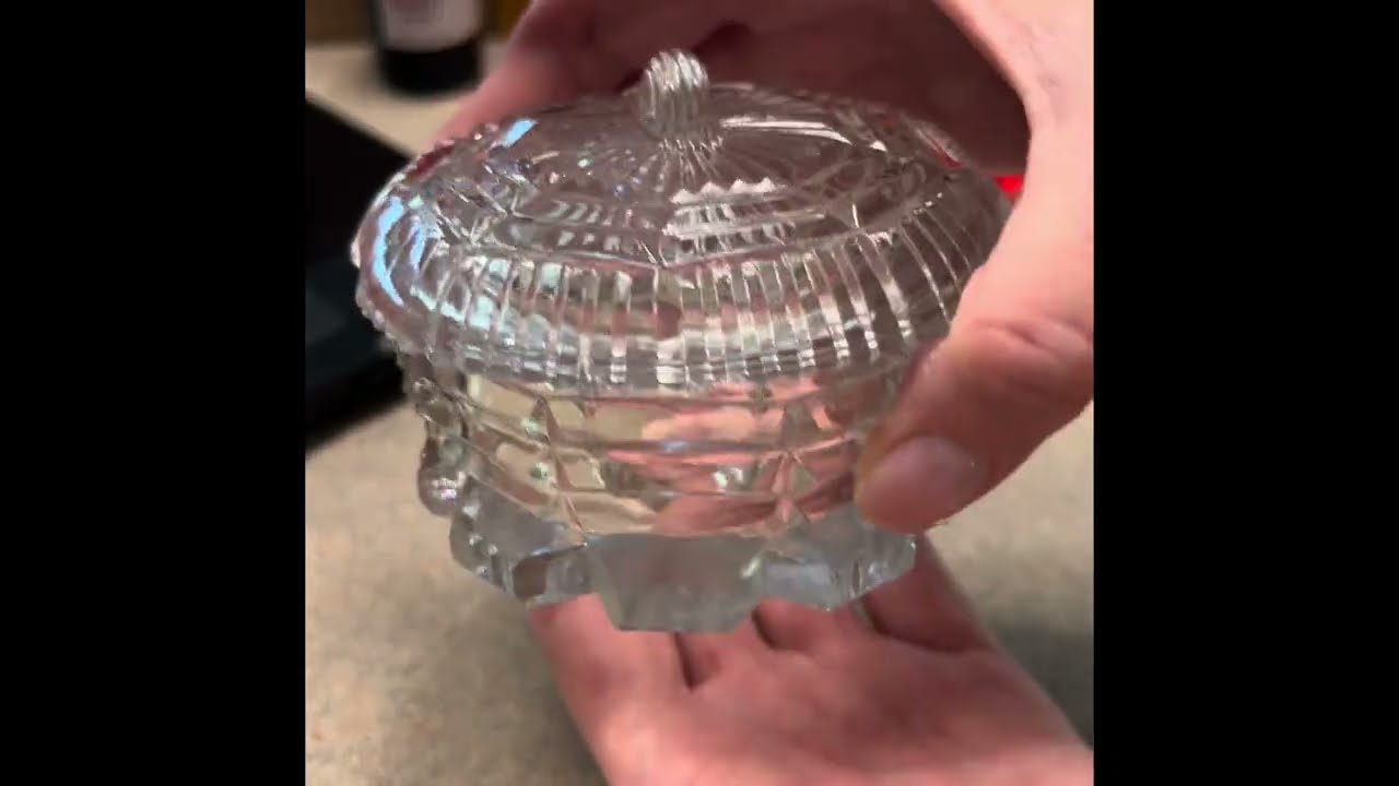 Repurposing Vintage Glass to Make and Gift Hand-Poured Candles, Pt 1: LE Smith & Jeannette Glass