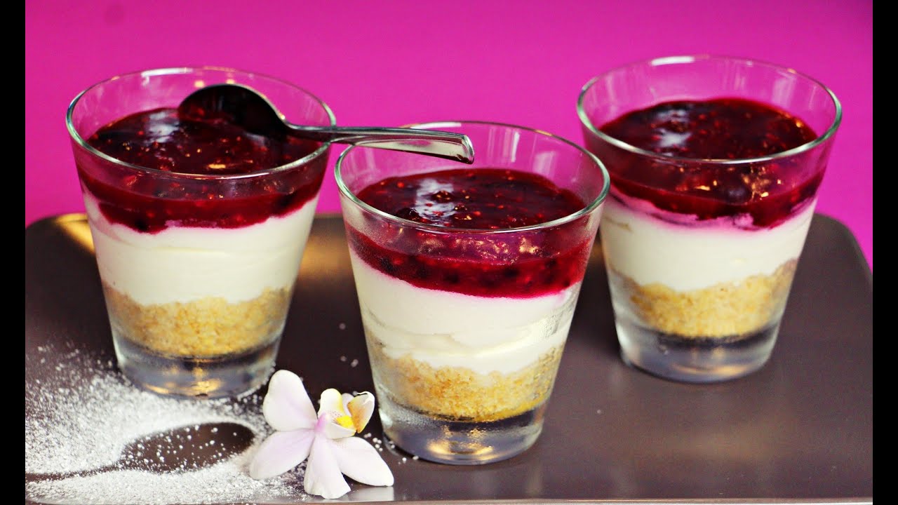 Kolač bez pečenja - Cheesecake u ča&scaron;i sa bobičastim voćem (bez želatine) - čizkejk