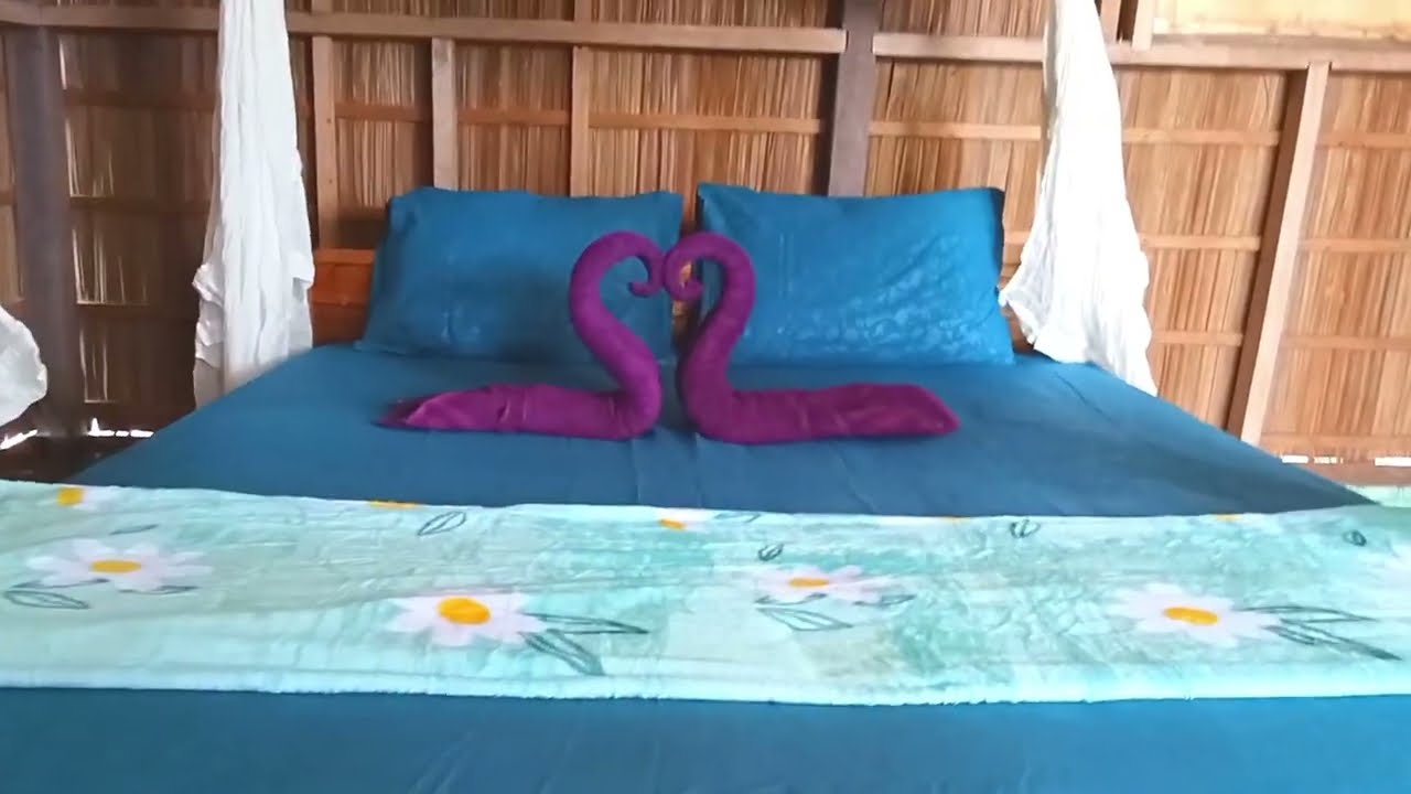 Raja Ampat Papua Indonesia ||Yenbuba Homestay Accomodation Plus Dive Shop on Kri Island  ⛱️🏝️😍