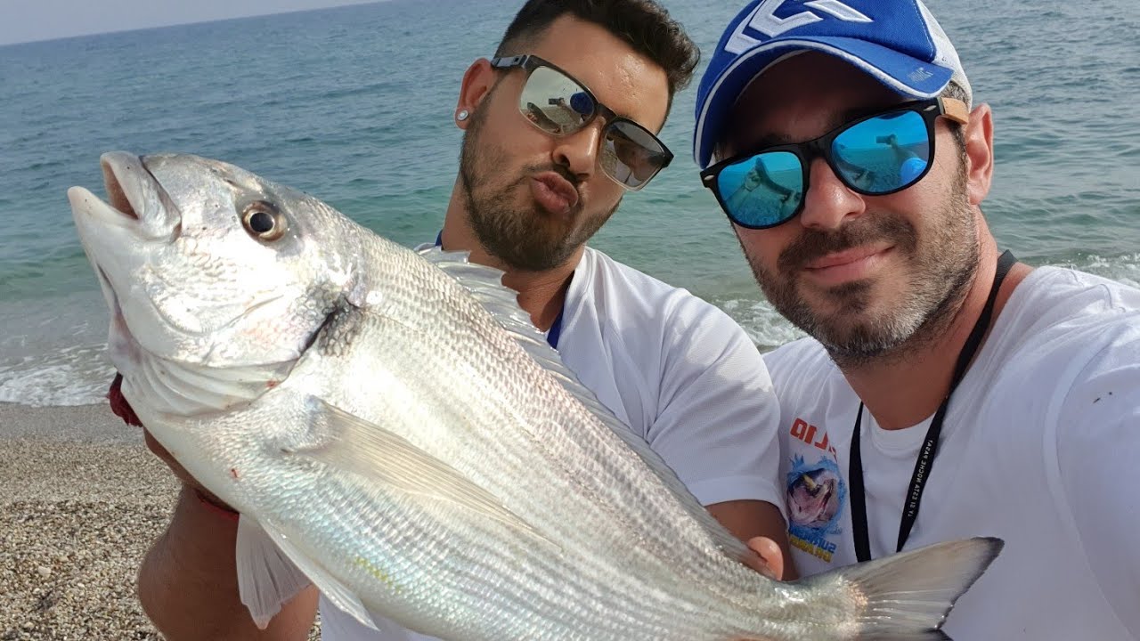 SURFCASTING GRANADA. LAS PUDIMOS VER,DORADAS...