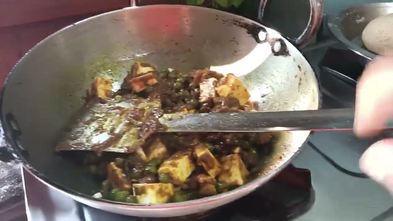 चटपटा और स्वादिष्ट खाना