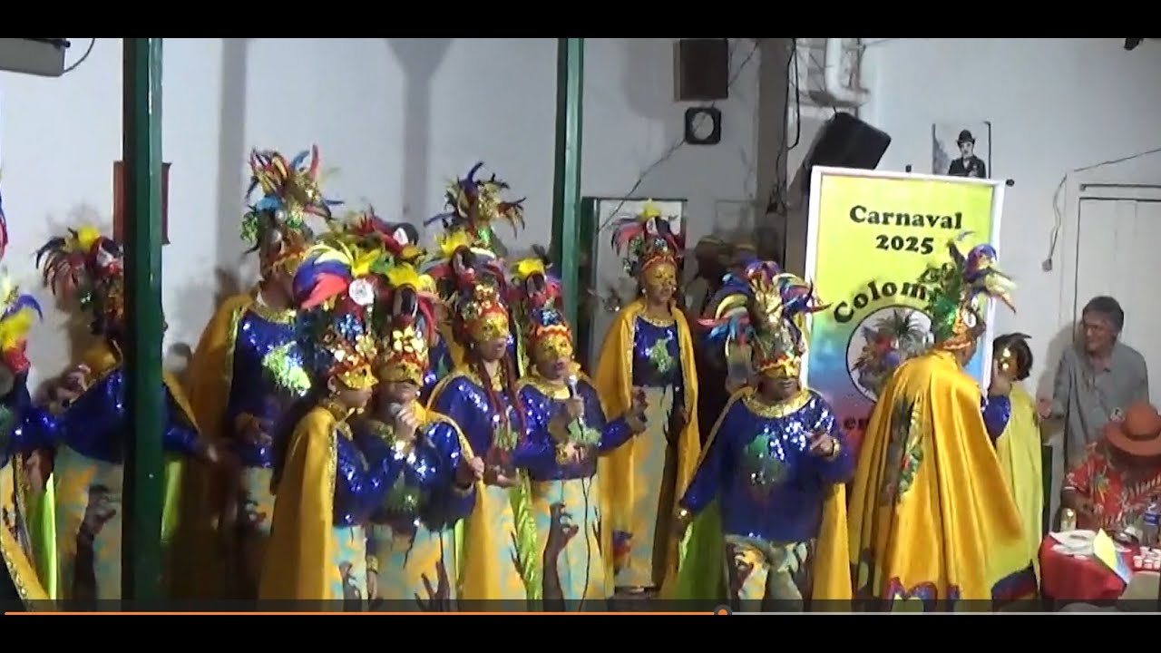 Carnaval de Riosucio Caldas 2025 Cuadrilla Colombia en UNO en la casa cuadrillera CORPOMUSICA UMGA U